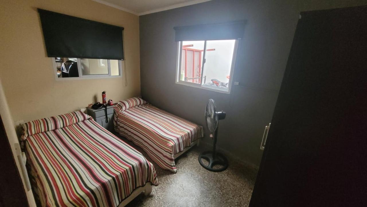 Habitacion Privada En Casa Particular Con Bano Y Espacios En Comun Compartidos- Precios Para 2 Personas 13000 Pesos Argentinos - 1 Persona 7500 Por Noche Concordia Exteriör bild