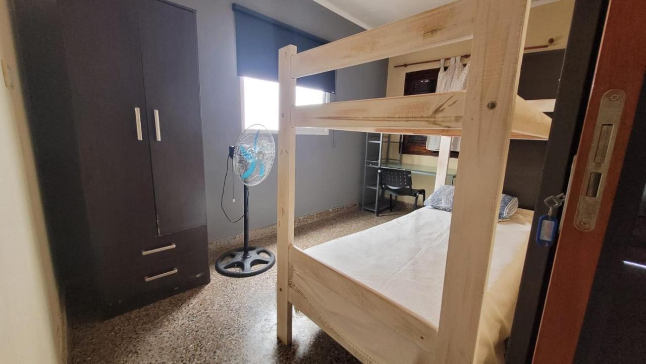 Habitacion Privada En Casa Particular Con Bano Y Espacios En Comun Compartidos- Precios Para 2 Personas 13000 Pesos Argentinos - 1 Persona 7500 Por Noche Concordia Exteriör bild